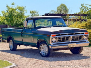 Ford F -100 Custom | 4.9L I6 1977