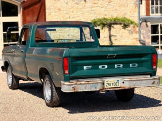 Ford F -100 Custom | 4.9L I6 1977
