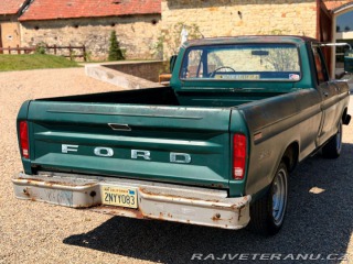 Ford F -100 Custom | 4.9L I6 1977