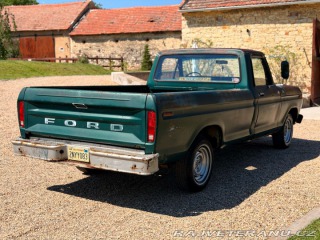 Ford F -100 Custom | 4.9L I6 1977