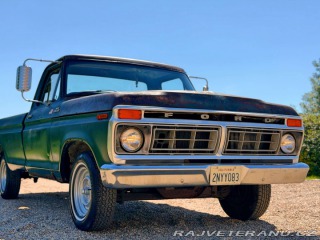 Ford F -100 Custom | 4.9L I6 1977