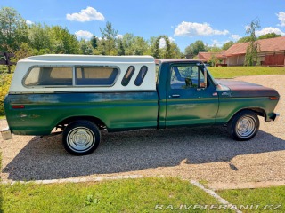 Ford F -100 Custom | 4.9L I6 1977