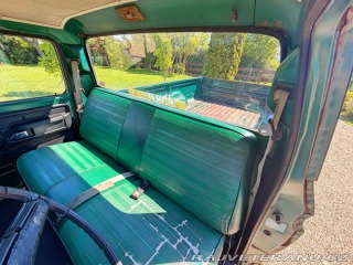 Ford F -100 Custom | 4.9L I6 1977