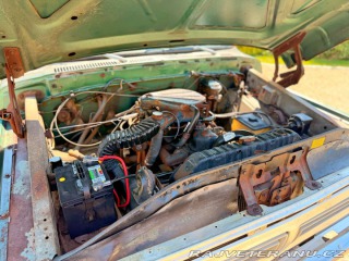 Ford F -100 Custom | 4.9L I6 1977