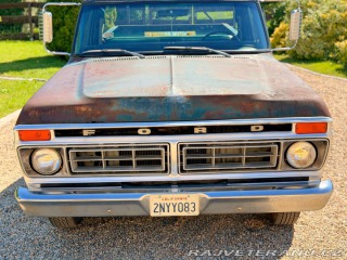 Ford F -100 Custom | 4.9L I6 1977