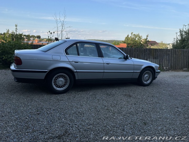 BMW 7 728i (E38) 1997