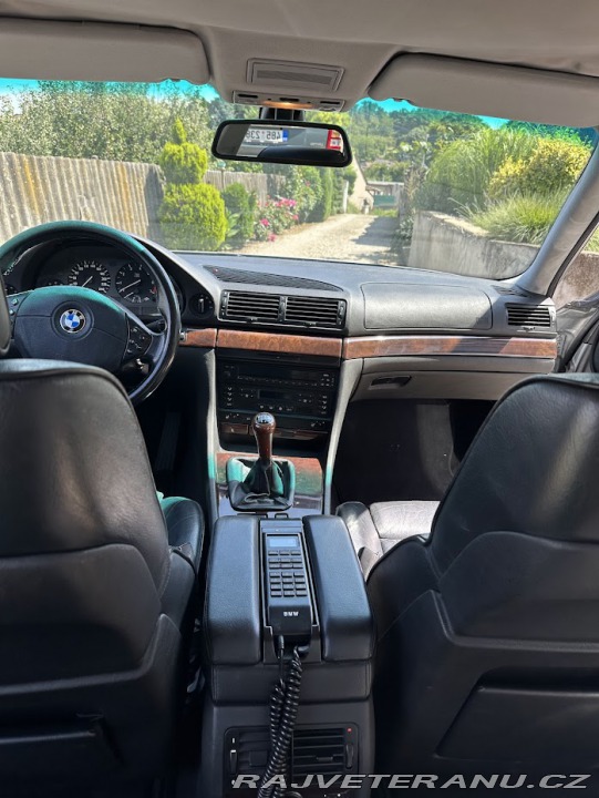 BMW 7 728i (E38) 1997