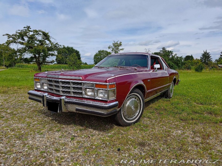 Chrysler Ostatní modely Le Baron 5.2L V8 1977