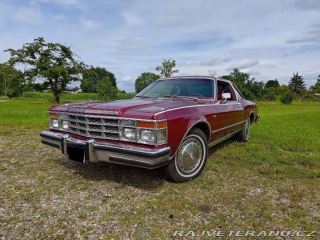 Chrysler Ostatní modely Le Baron 5.2L V8 1977