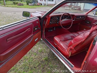 Chrysler Ostatní modely Le Baron 5.2L V8 1977