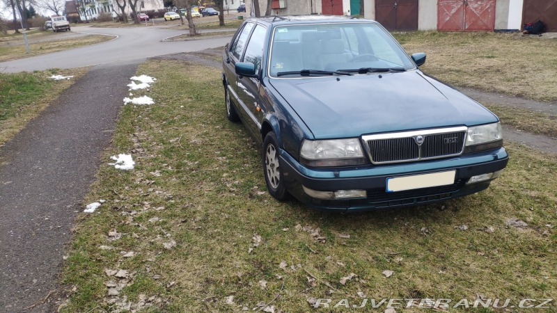 Lancia Thema