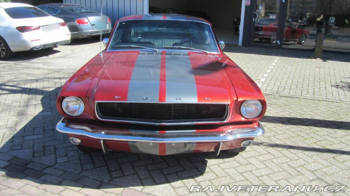 Ford Mustang Fastback V8 1965