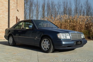 Mercedes-Benz 200 CE 200 1992