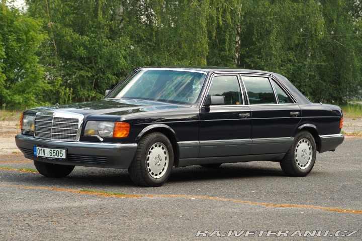 Mercedes-Benz 560 SEL 1986
