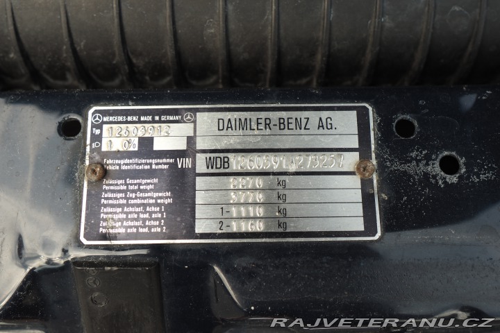 Mercedes-Benz 560 SEL 1986