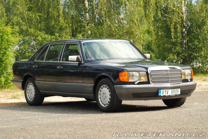 Mercedes-Benz 560 SEL 1986