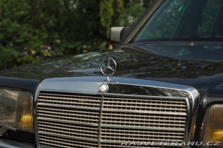 Mercedes-Benz 560 SEL 1986