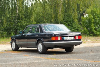 Mercedes-Benz 560 SEL 1986