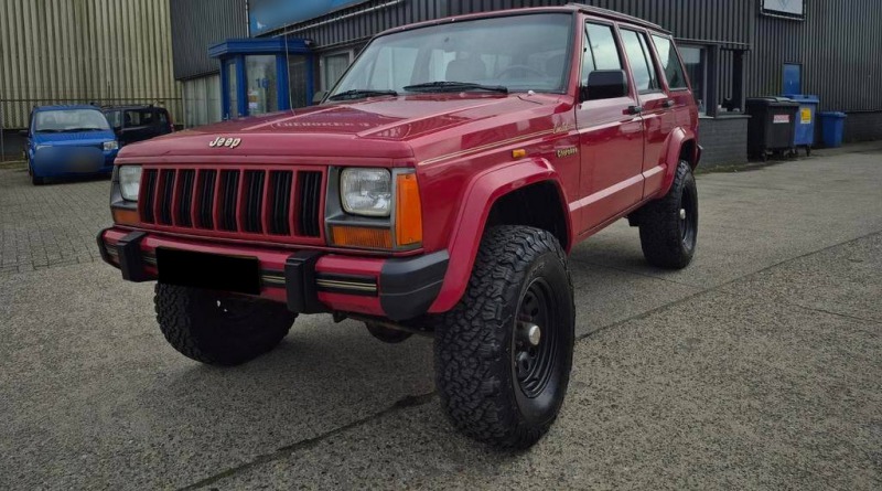 Jeep Cherokee