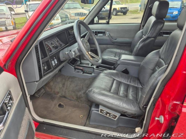 Jeep Cherokee  1988