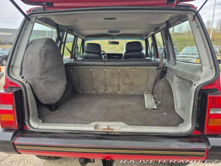 Jeep Cherokee  1988
