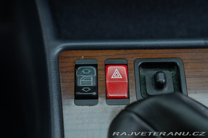Mercedes-Benz 190 E 1987