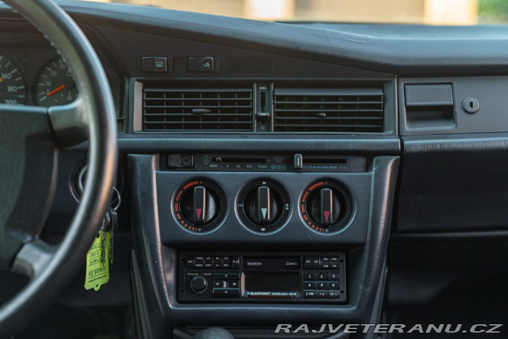 Mercedes-Benz 190 E 1987