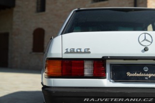 Mercedes-Benz 190 E 1987