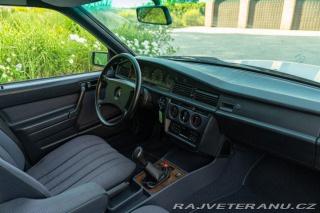 Mercedes-Benz 190 E 1987