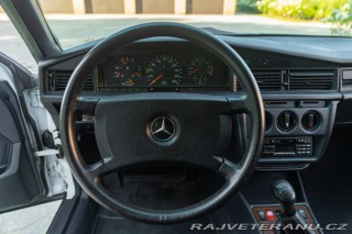 Mercedes-Benz 190 E 1987