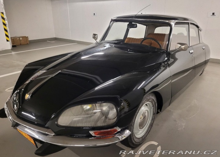 Citroën DS Sedan 1973
