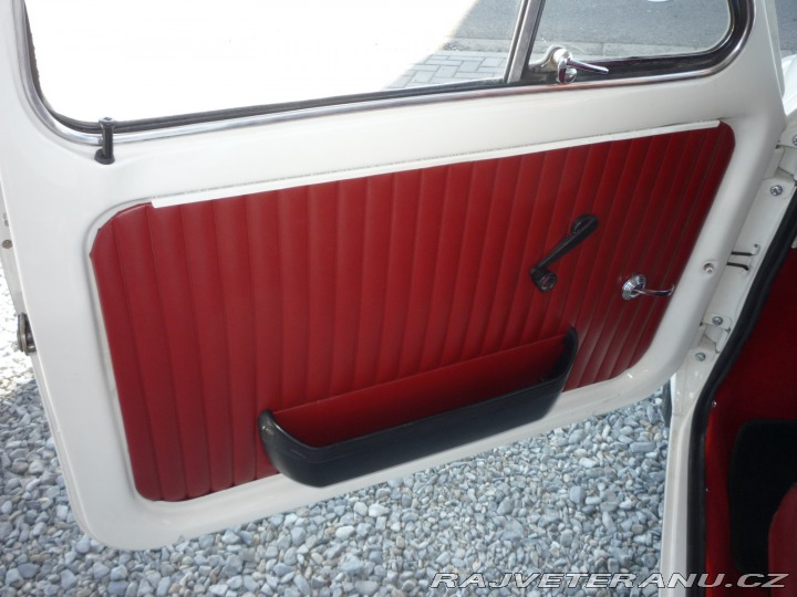 Fiat 500 po kompletní renovaci 1971