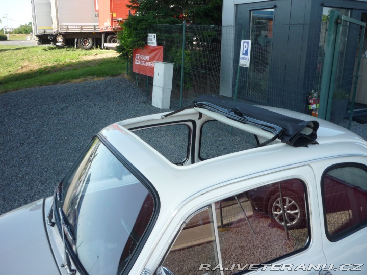 Fiat 500 po kompletní renovaci 1971