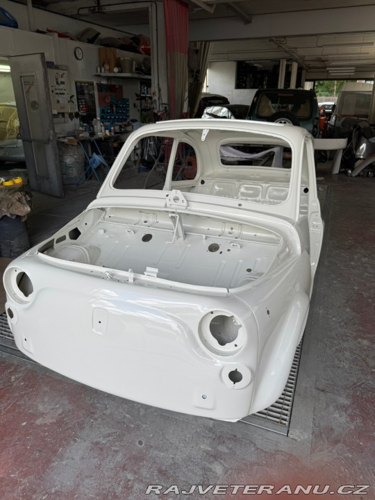 Fiat 500 po kompletní renovaci 1971