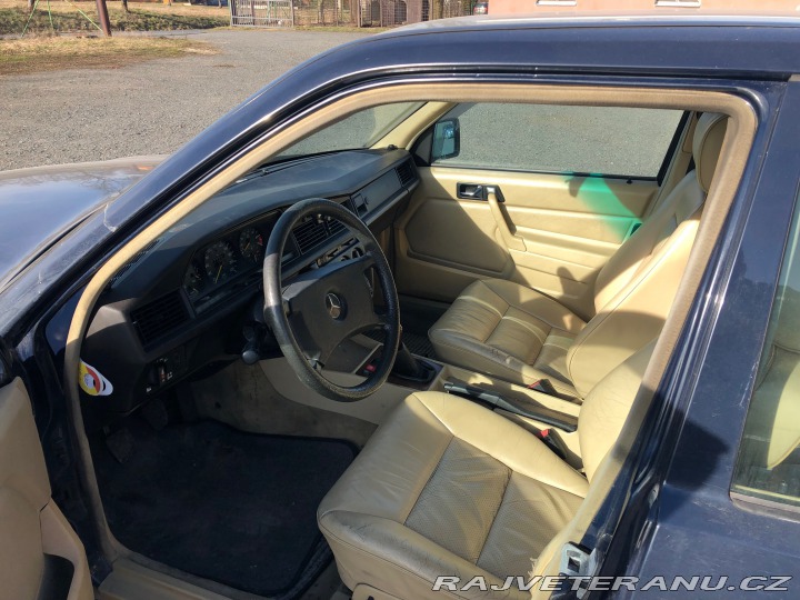 Mercedes-Benz 190 W201 190E 2.6 1989
