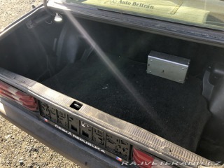 Mercedes-Benz 190 W201 190E 2.6 1989