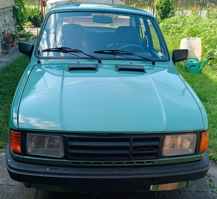 Škoda 120 L