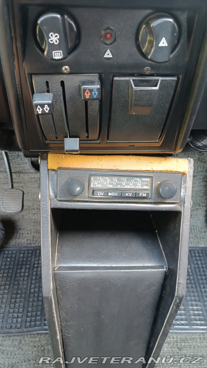 Škoda 120 L 1987