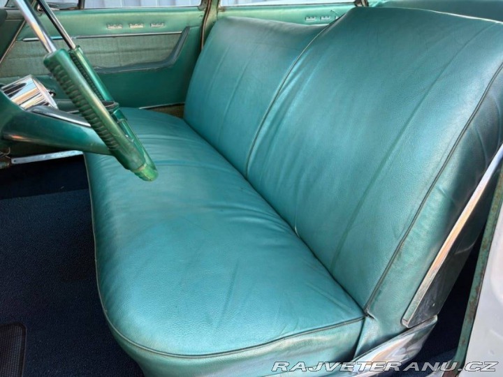 Chrysler New Yorker V8 1961