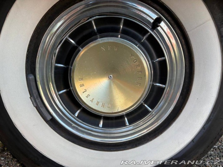 Chrysler New Yorker V8 1961