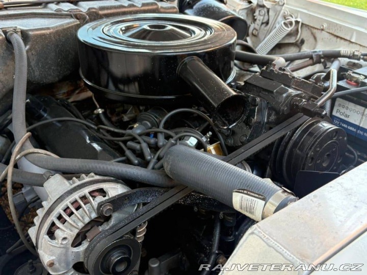 Chrysler New Yorker V8 1961