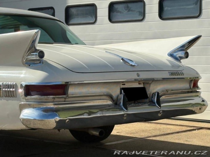 Chrysler New Yorker V8 1961