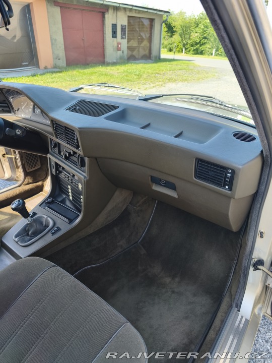 BMW 5 E 28 524TD 1985