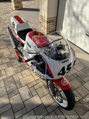 Yamaha Ostatní modely FZR1000 3LE 1989