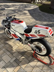 Yamaha Ostatní modely FZR1000 3LE 1989