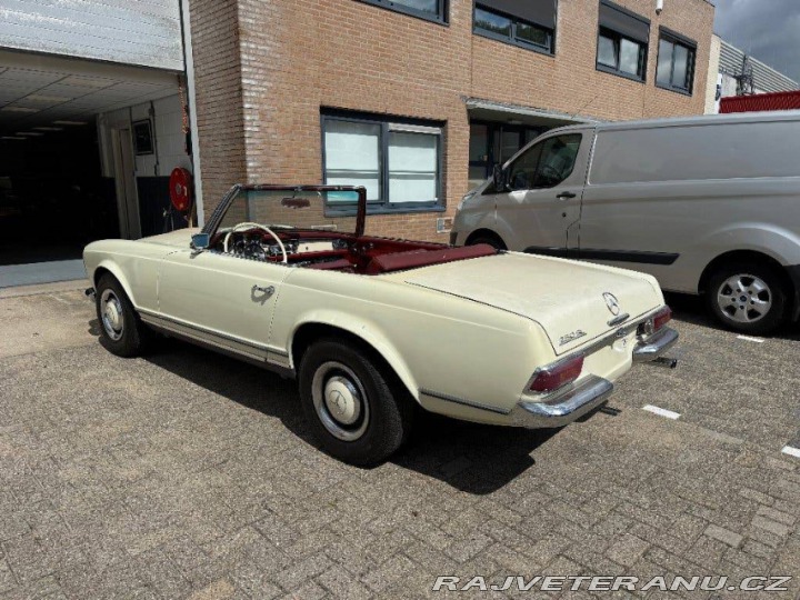 Mercedes-Benz 250 SL Pagode California 1967