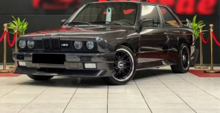 BMW M3 E30
