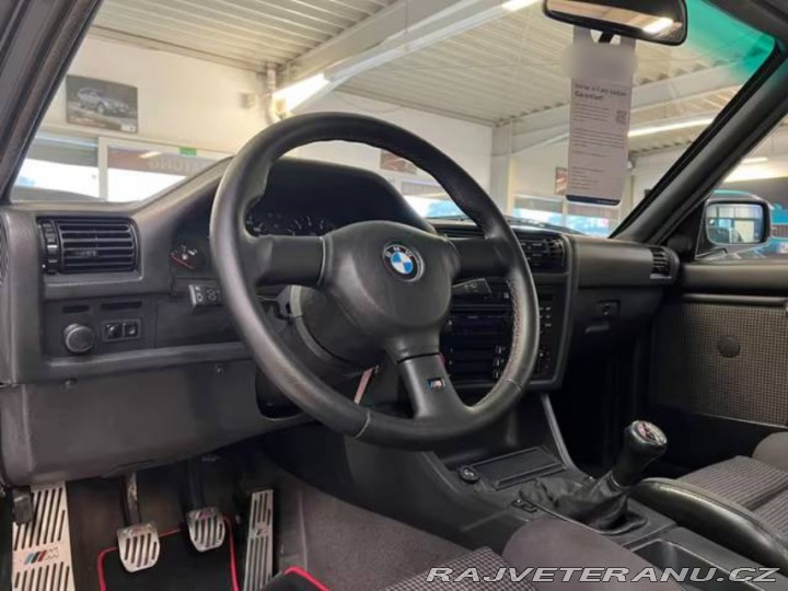 BMW M3 E30 1987