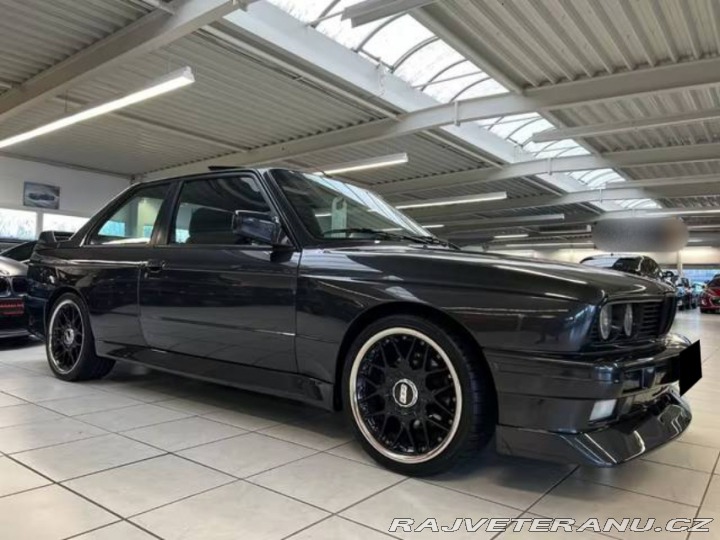 BMW M3 E30 1987