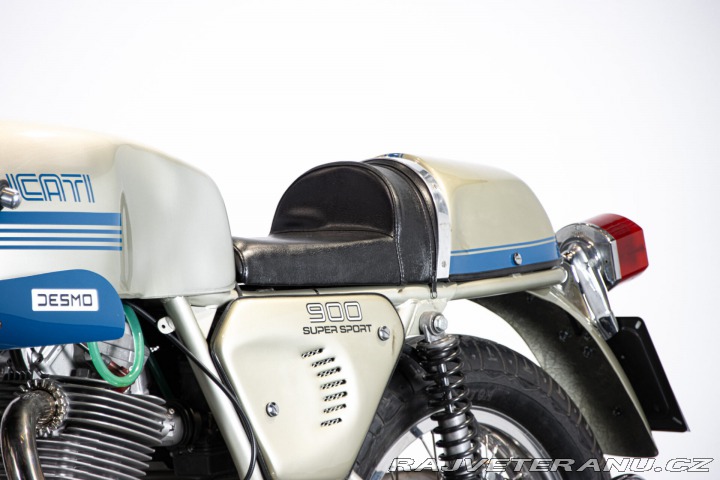 Ducati 900 SS 1977